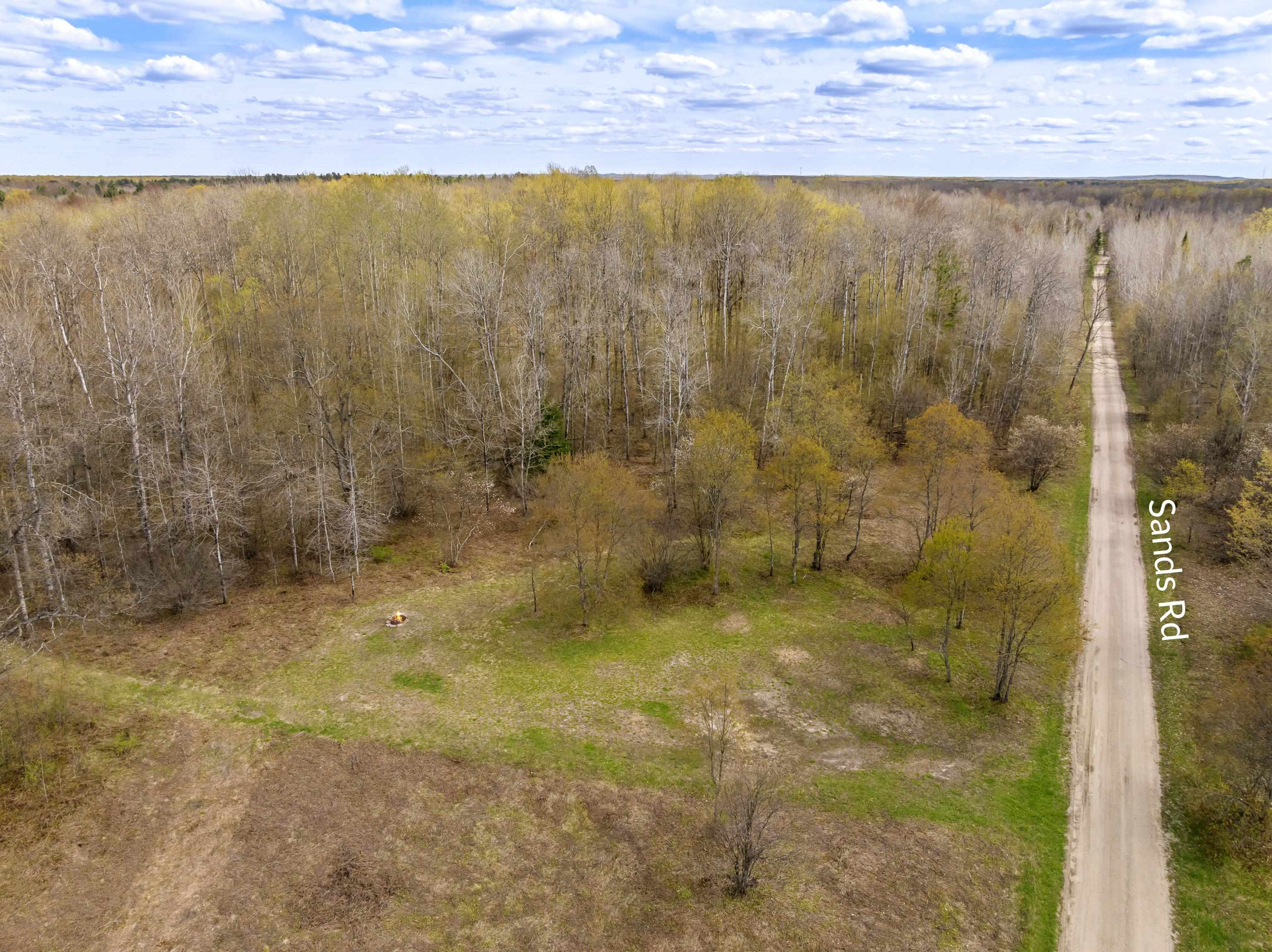 9491 Sands Road Buckley, MI 49620 - Photo 5 of 12