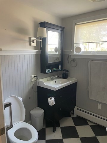 2 Oscar Street Holyoke, MA 01040 - Photo 11 of 23