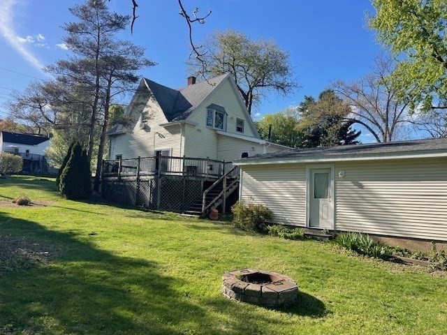 2 Oscar Street Holyoke, MA 01040 - Photo 6 of 23