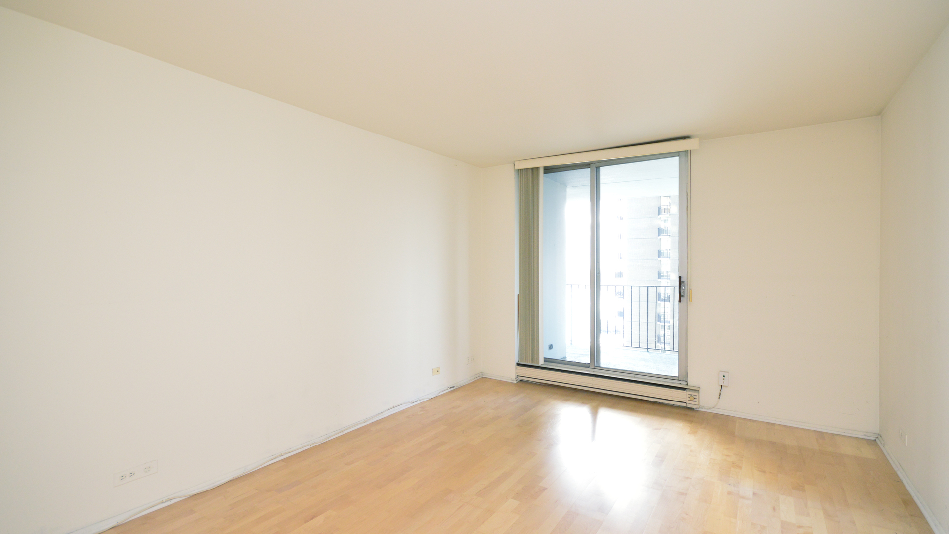 6033 North Sheridan Road, Unit 9C Chicago, IL 60660 - Photo 8 of 12