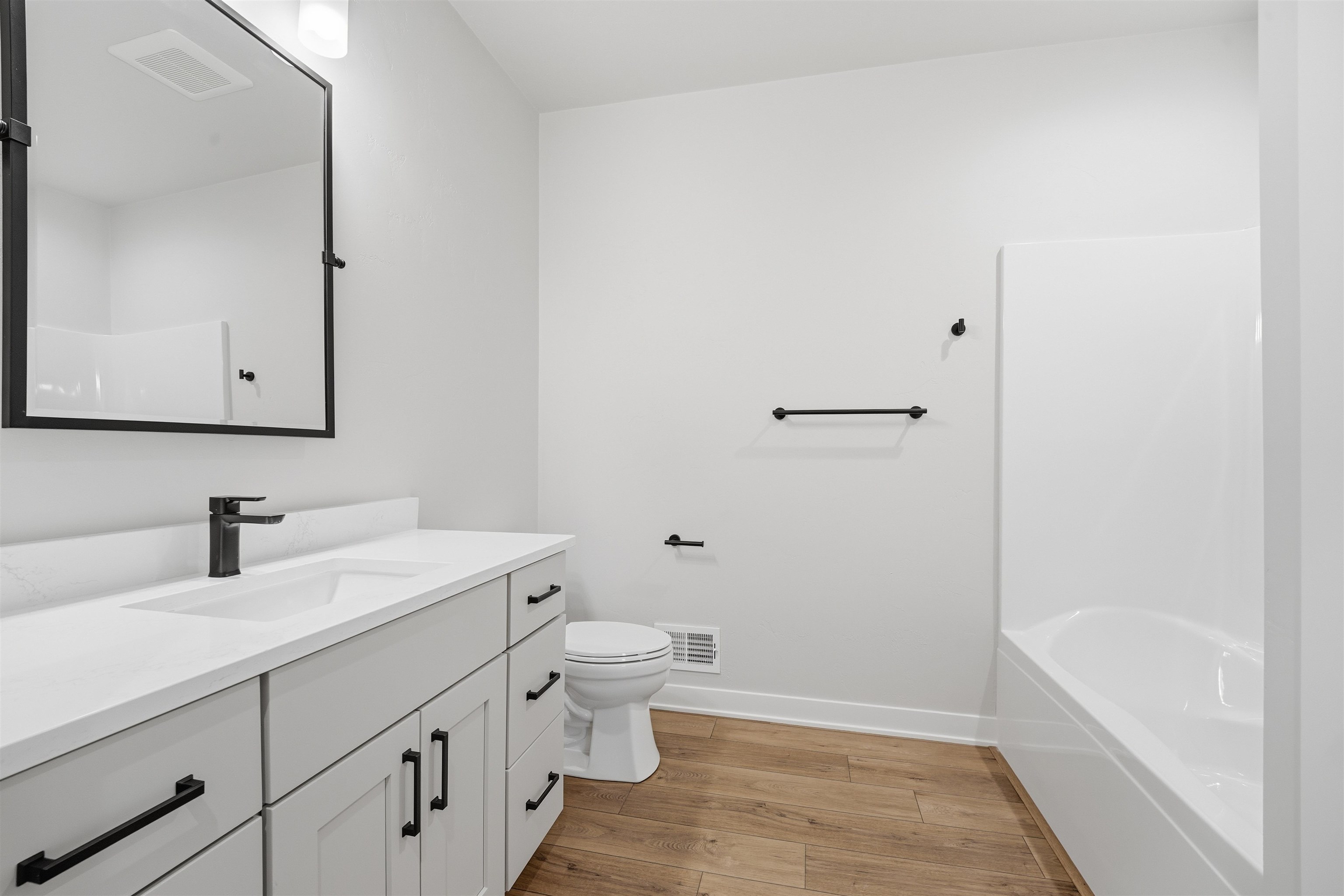 1386 Lighthouse Village Road Fond du Lac, WI 54937 - Photo 18 of 33