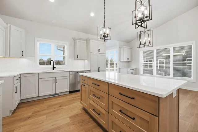 $549,900 | 1386 Lighthouse Village Road, Fond du Lac, WI 54937