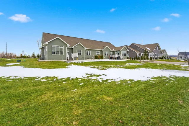 $549,900 | 1386 Lighthouse Village Road, Fond du Lac, WI 54937