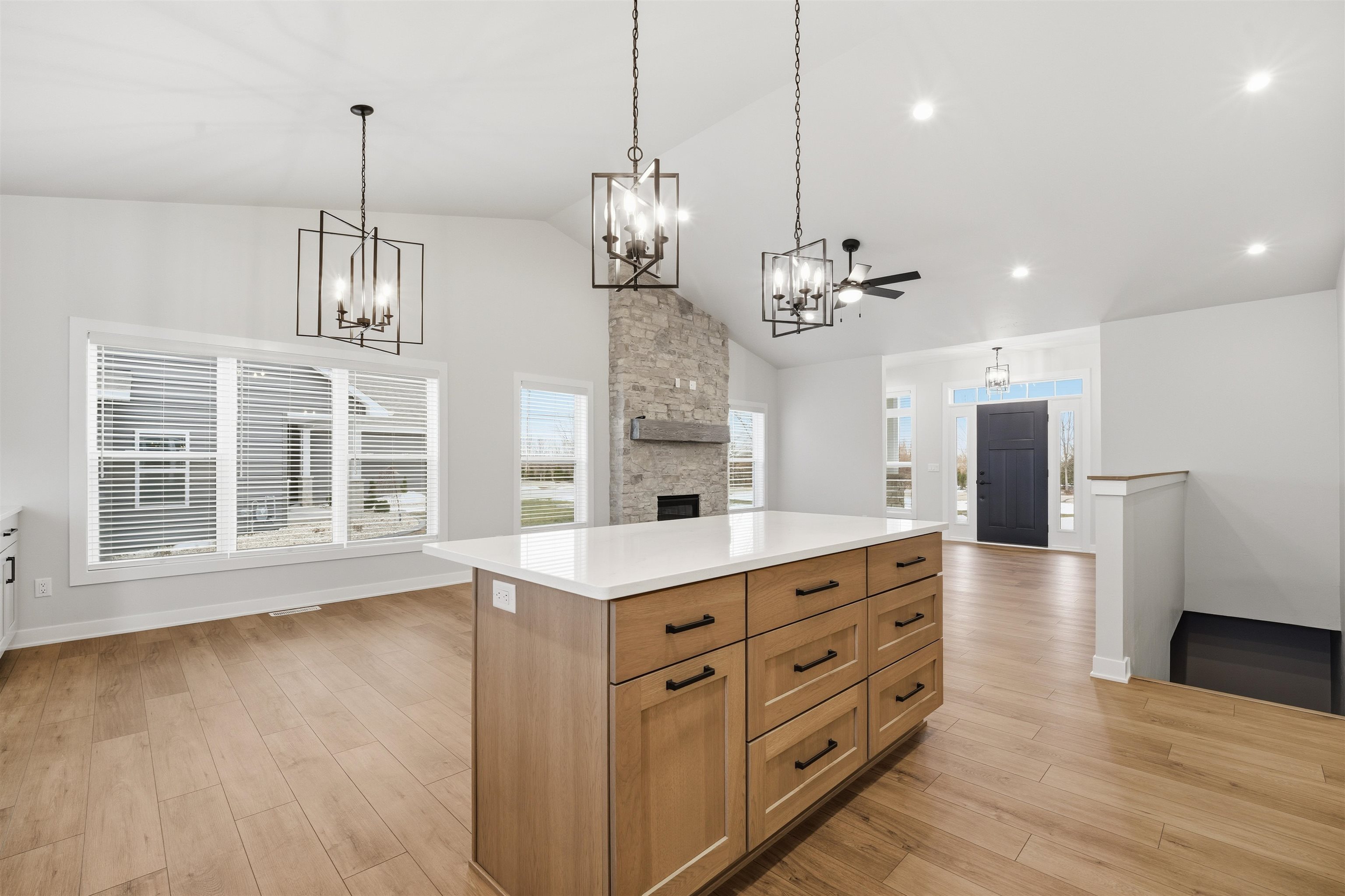 1386 Lighthouse Village Road Fond du Lac, WI 54937 - Photo 10 of 33