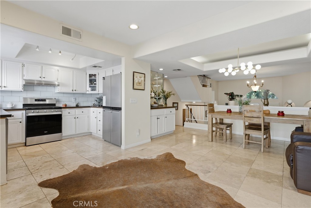 5340 Las Virgenes Road, Unit 11 Calabasas, CA 91302 - Photo 6 of 40