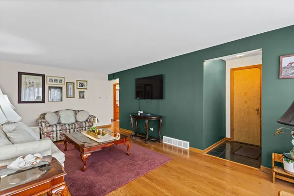 $329,900 | 8318 South Keeler Avenue, Chicago, IL 60652
