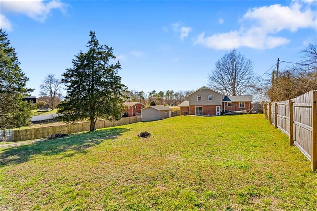 4809 Harvey Road Jamestown, NC 27282 - Photo 31 of 34 Gallery Image 31