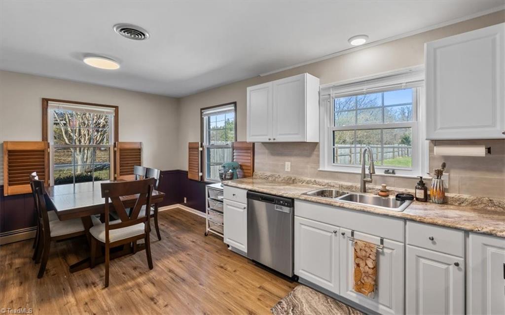 4809 Harvey Road Jamestown, NC 27282 - Photo 9 of 34 Gallery Image 9