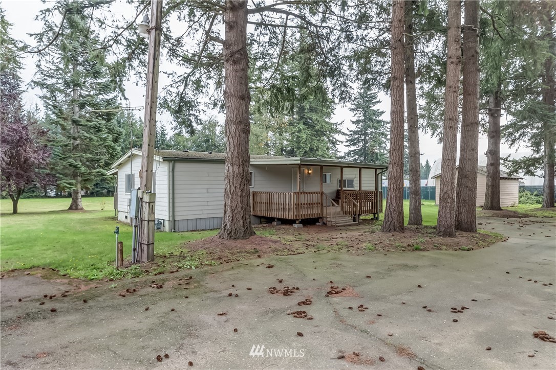 945 Adrian Drive Lynden, WA 98264 - Photo 2 of 25 Gallery Image 2