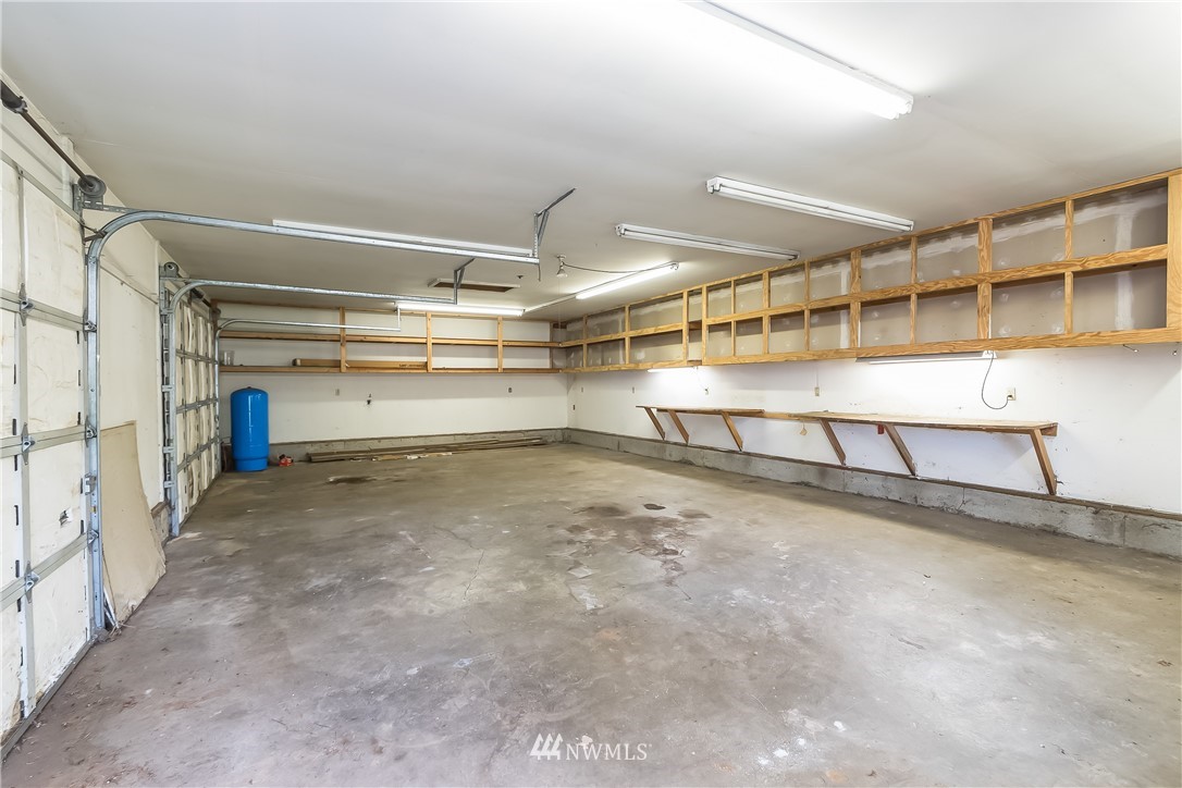 945 Adrian Drive Lynden, WA 98264 - Photo 23 of 25 Gallery Image 23