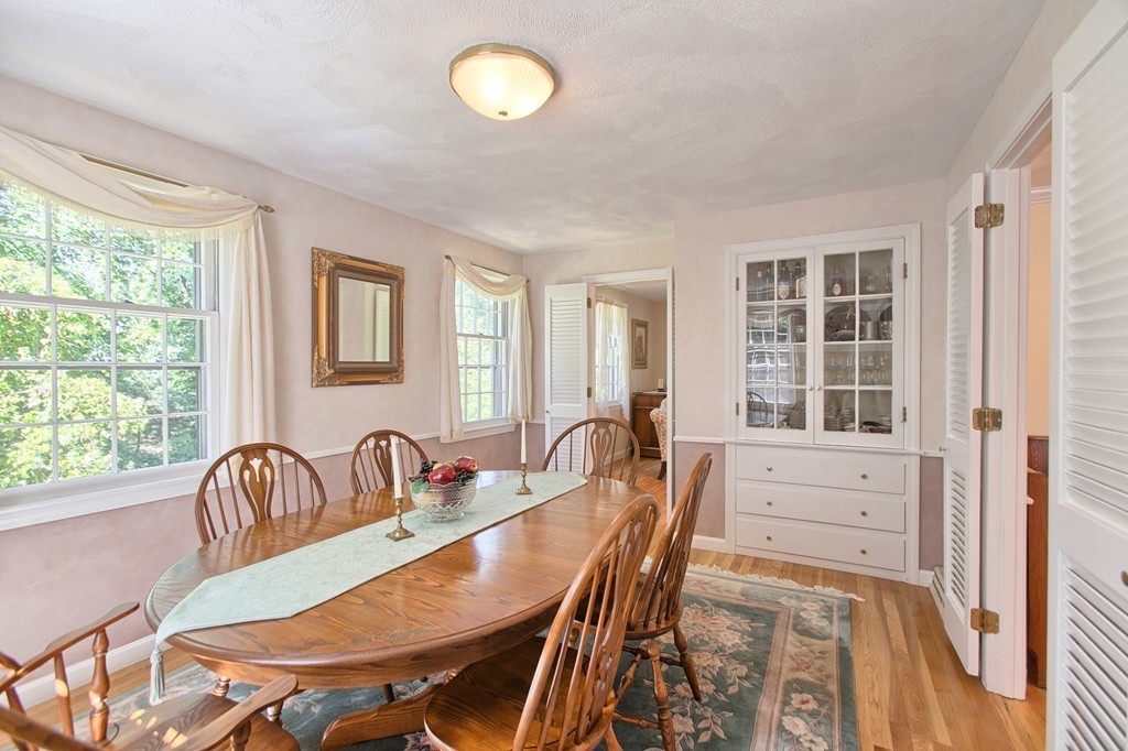 17 Heywood Road Westford, MA 01886 - Photo 6 of 29 Gallery Image 6