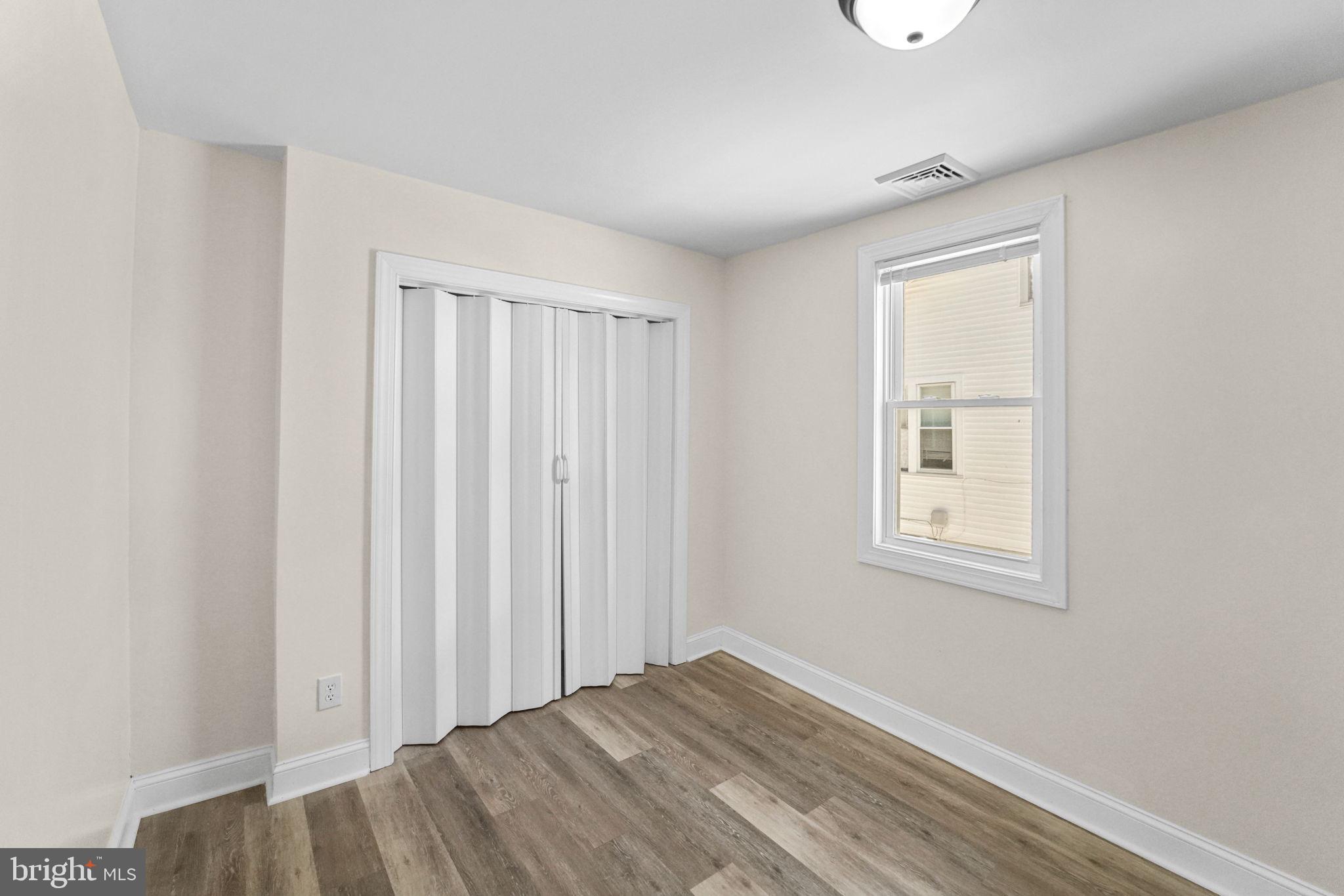 542 Berlin Road Clementon, NJ 08021 - Photo 32 of 43