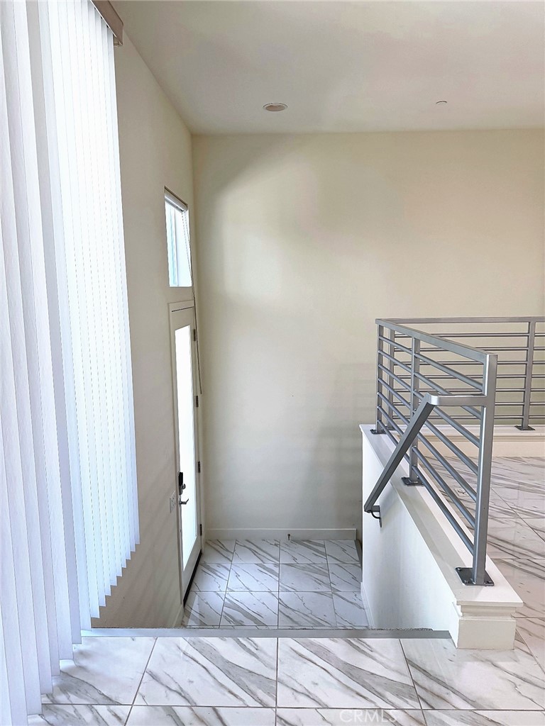 248 Rockefeller Irvine, CA 92612 - Photo 14 of 76