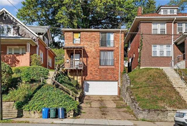 $1,539 | 4034 Murray Avenue, Unit 1, Pittsburgh, PA 15217