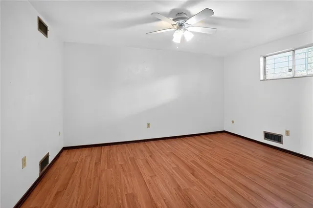 $1,539 | 4034 Murray Avenue, Unit 1, Pittsburgh, PA 15217