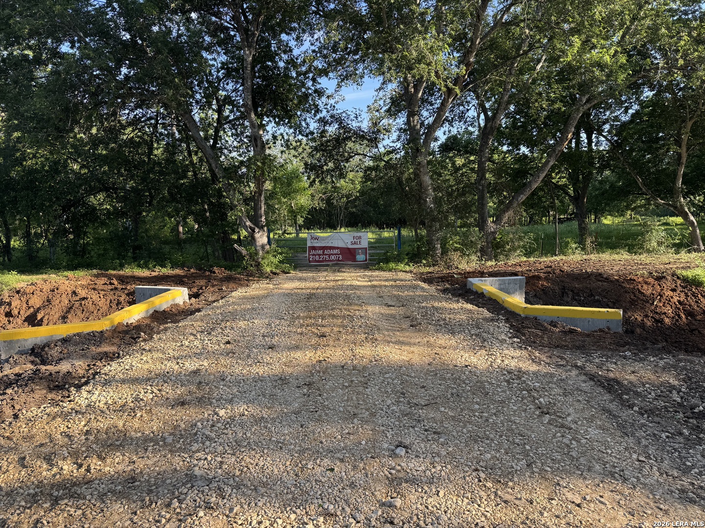 304 County Road 6611, Unit 1 Devine, TX 78016 - Photo 3 of 12