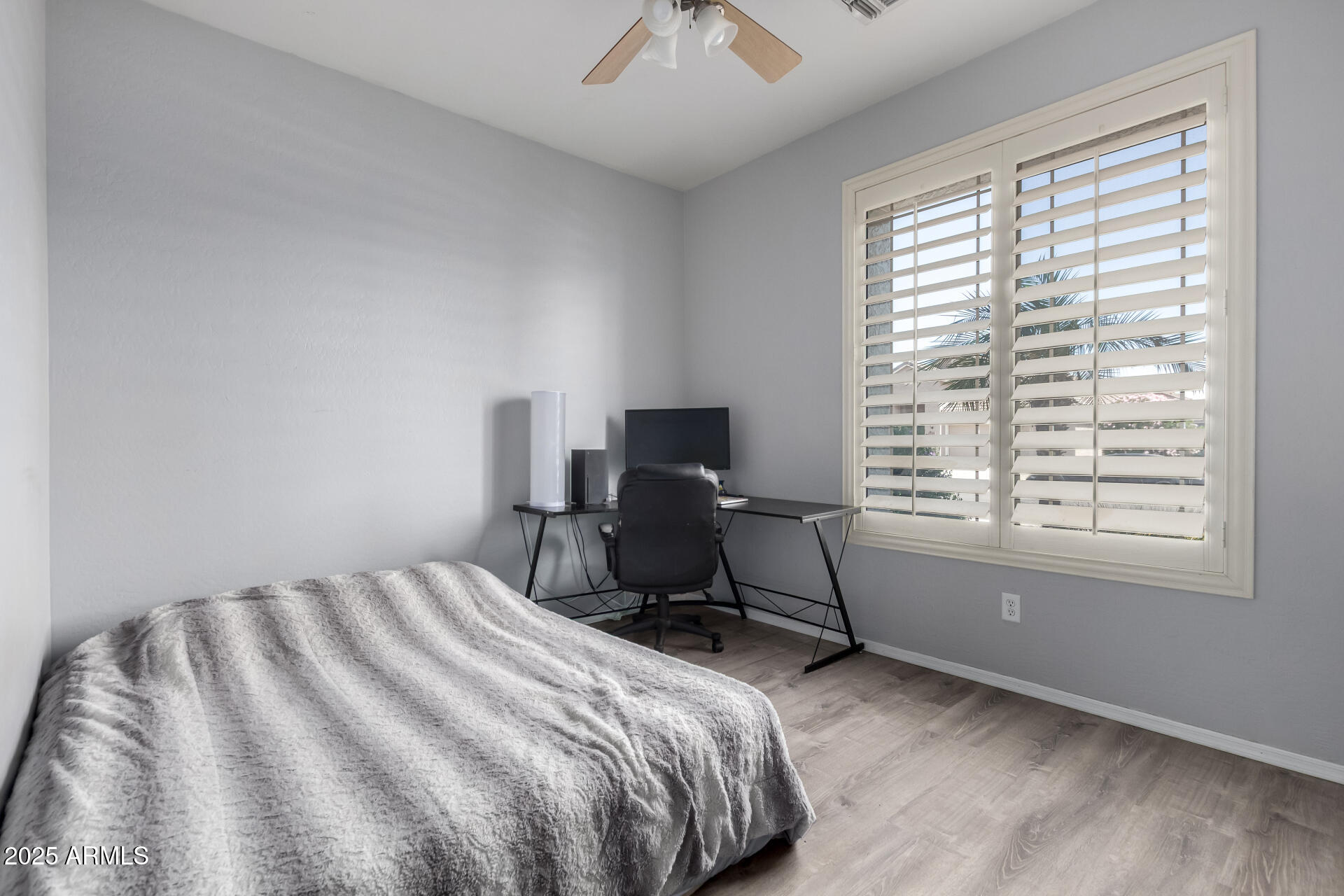 2558 South Martingale Road Gilbert, AZ 85295 - Photo 18 of 26 18 - Martingale