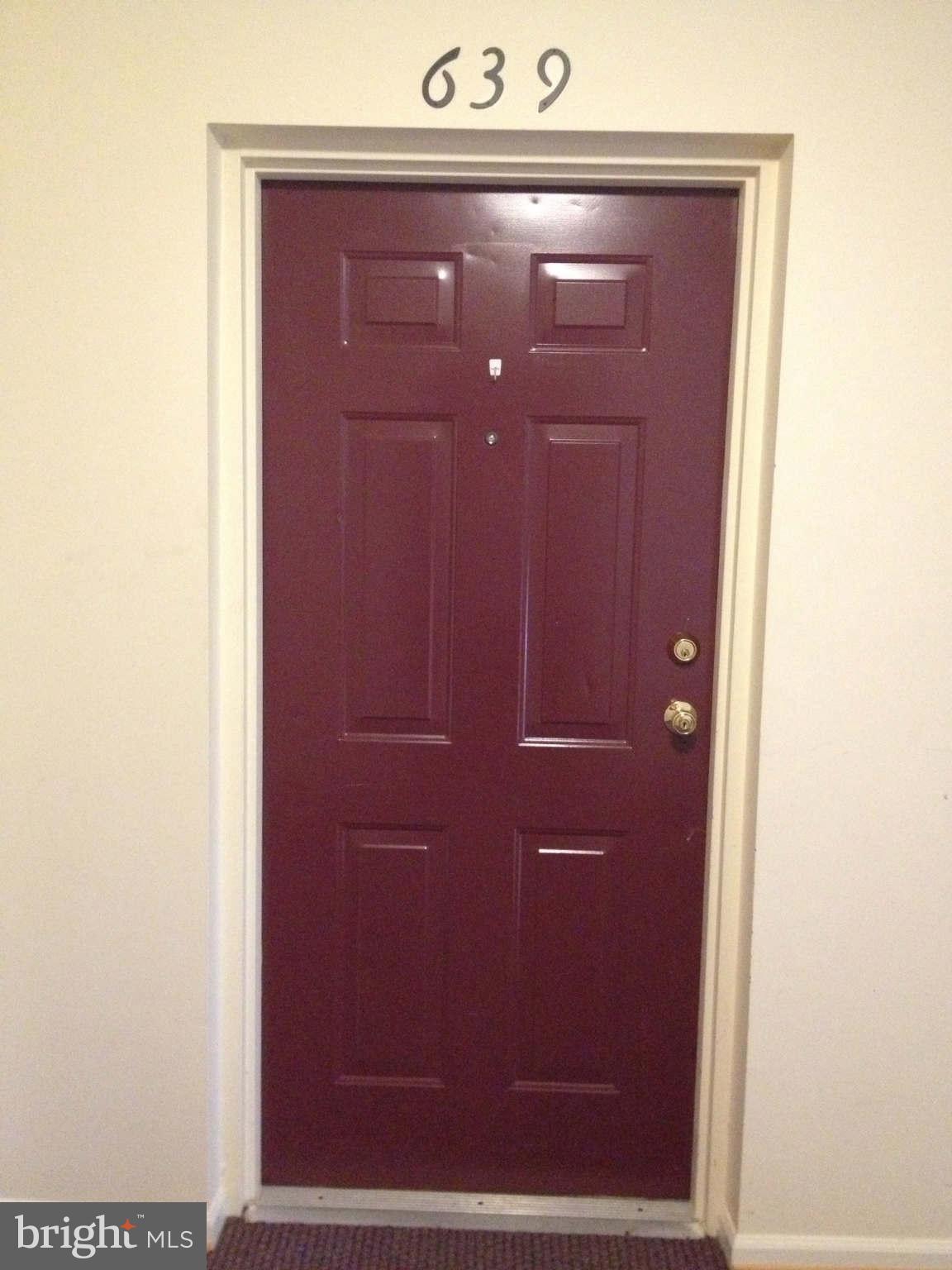 639 Deering Road, Unit 2H Pasadena, MD 21122 - Photo 25 of 30 Unit Entrance