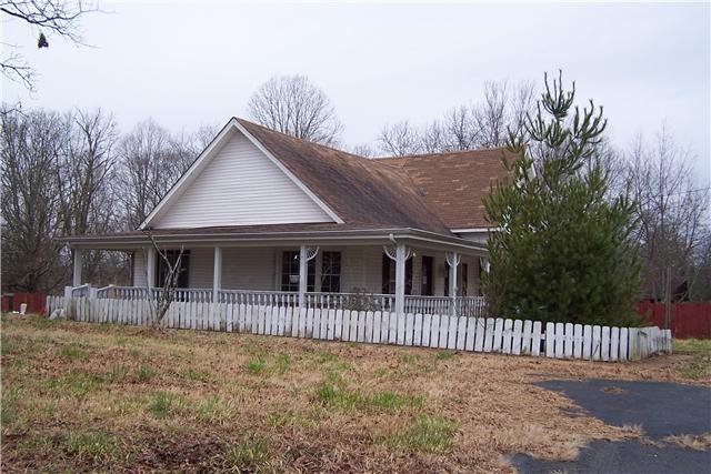 2030 Buffalo Road Hohenwald, TN 38462 - Photo 1 of 7 Gallery Image 1