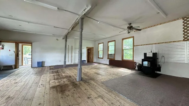 $144,900 | 5 Starks Road, New Sharon, ME 04955