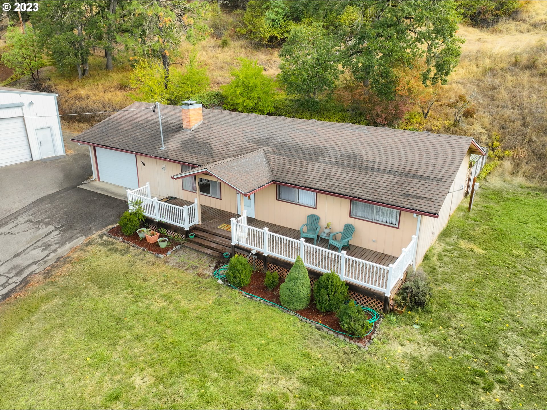 541 Sunshine Road Roseburg, OR 97470 - Photo 2 of 42 Gallery Image 2
