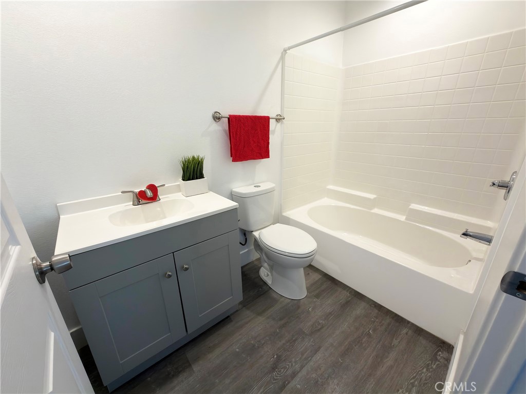 1489 Atlantic Avenue Long Beach, CA 90813 - Photo 14 of 26