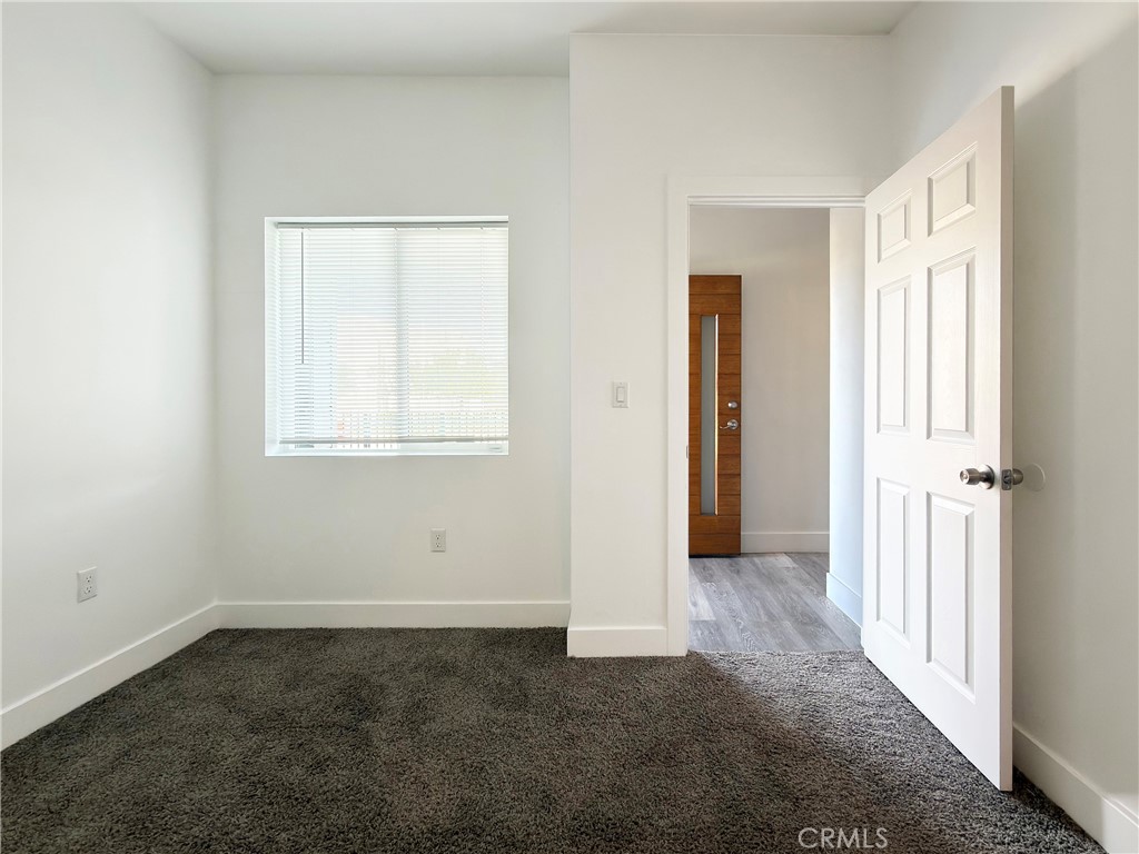 1489 Atlantic Avenue Long Beach, CA 90813 - Photo 8 of 26