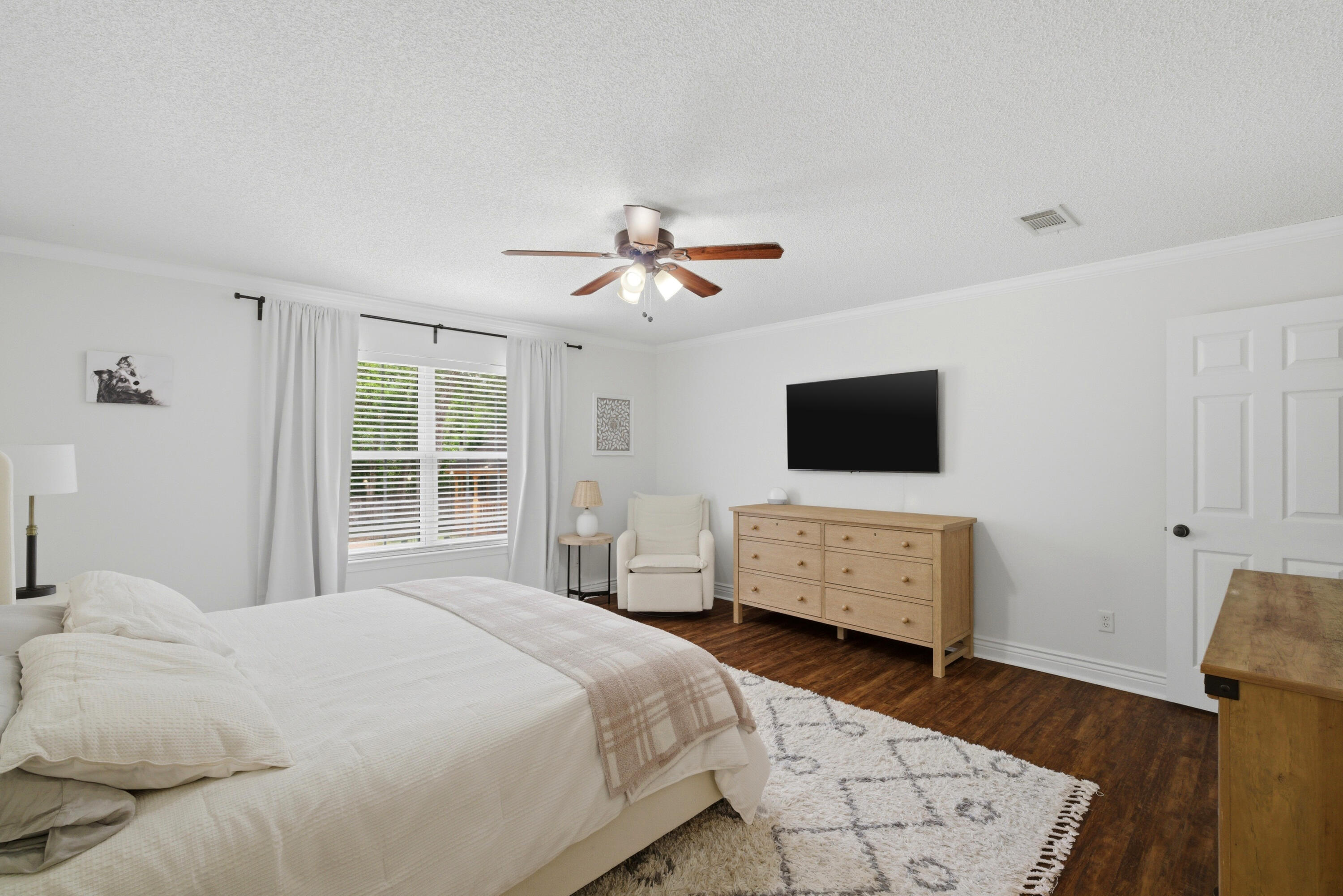6032 Forest Green Road Pensacola, FL 32505 - Photo 15 of 37 Primary Bedroom