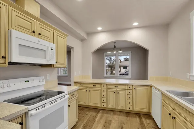 $574,900 | 524 North Long Road, Spokane Valley, WA 99016