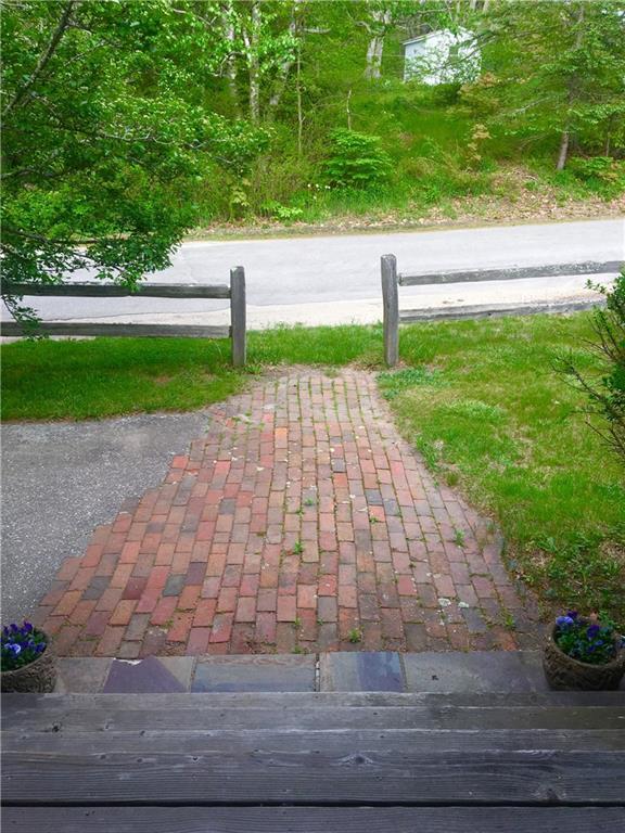 28 Lakeview Road West Boothbay Harbor, ME 04575 - Photo 4 of 34 Brick walkway off front stairs.