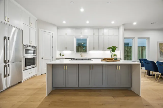 $1,338,000 | 902 Knox Street, Unit A, Houston, TX 77007