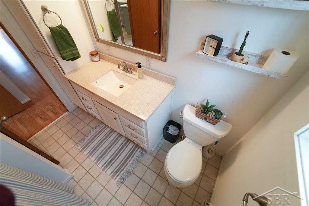 1946 South Grey Road Midland, MI 48640 - Photo 36 of 81 50079852-35.JPG
