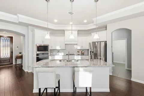 $550,000 | 2007 Ladera Boulevard, Highland Village, TX 75077