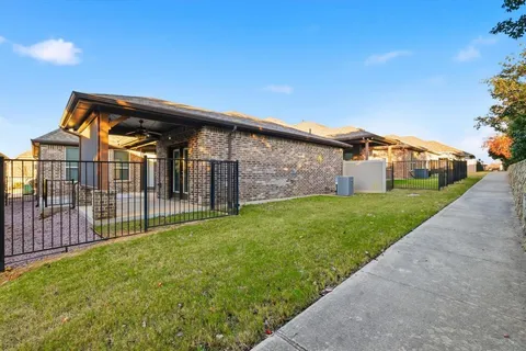 $550,000 | 2007 Ladera Boulevard, Highland Village, TX 75077