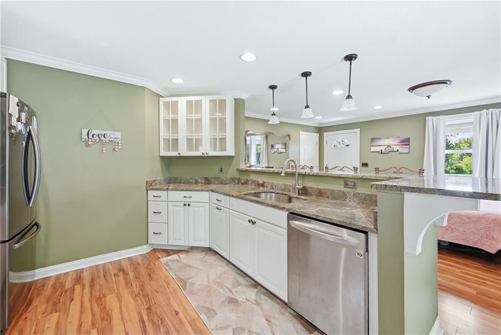 724 River Road Greenville, PA 16125 - Photo 9 of 16