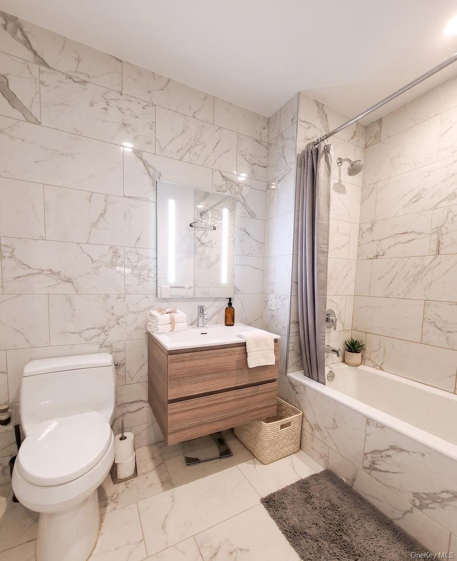 131-01 40 Road, Unit 10S Queens, NY 11354 - Photo 8 of 15