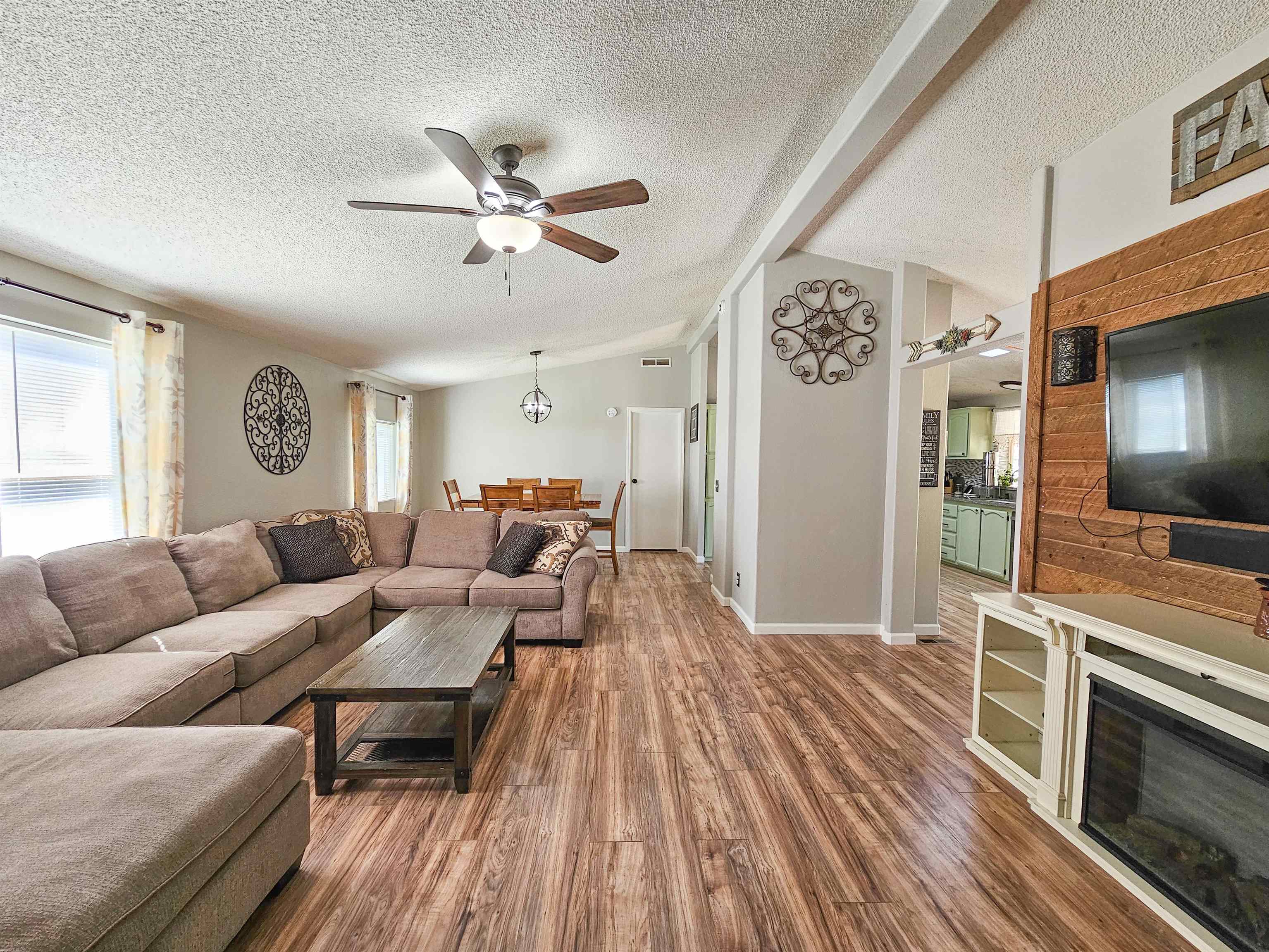 15775 Skyline Drive Red Bluff, CA 96080 - Photo 8 of 29