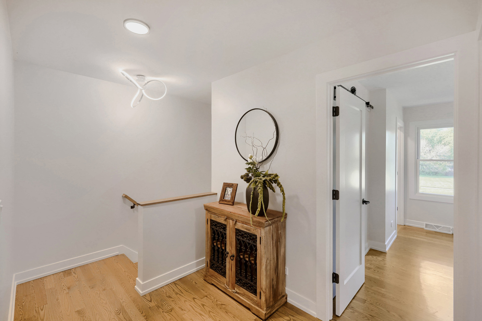 445 East Fullerton Avenue Addison, IL 60101 - Photo 12 of 22