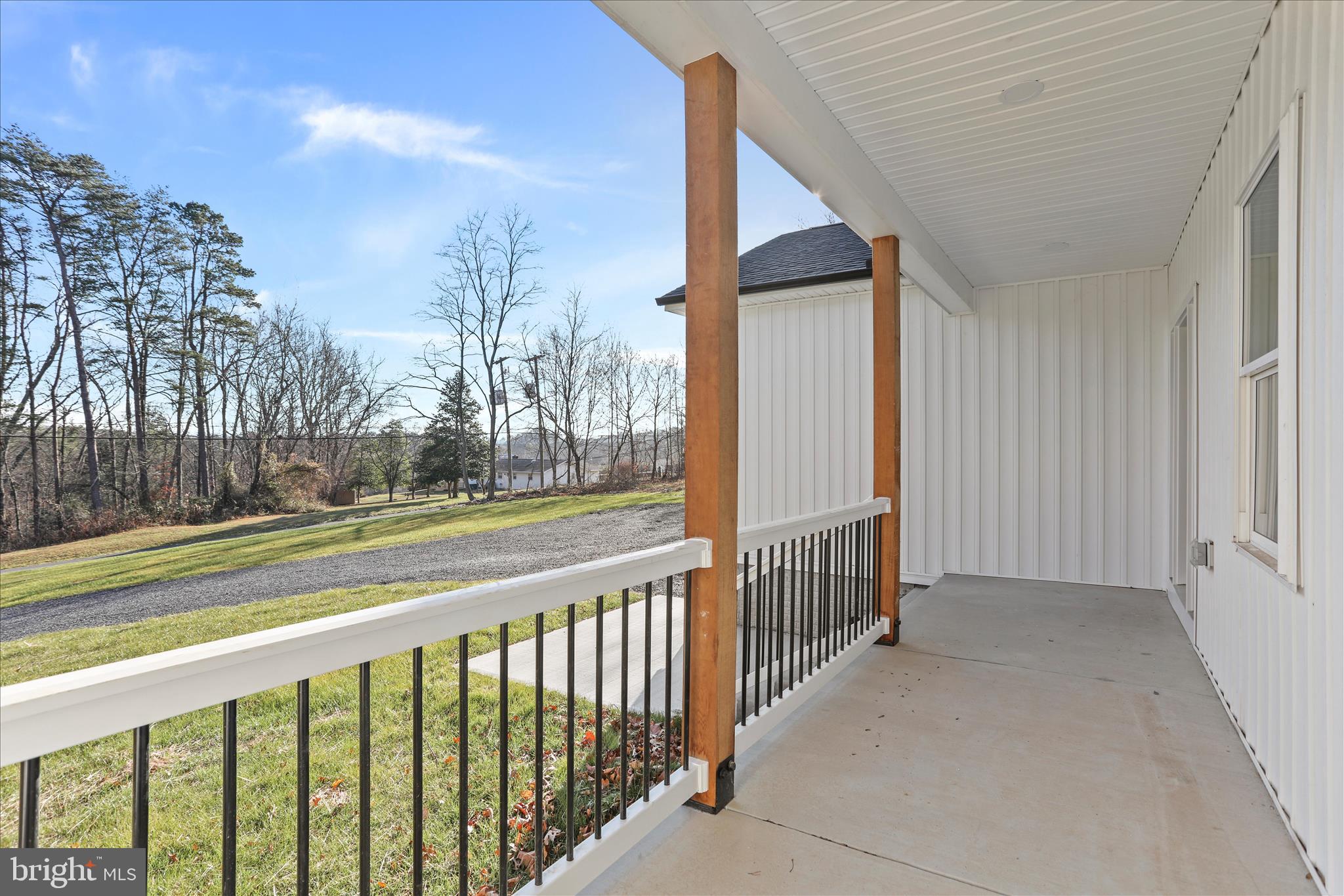 6348 Cherry Run Road Hedgesville, WV 25427 - Photo 4 of 39