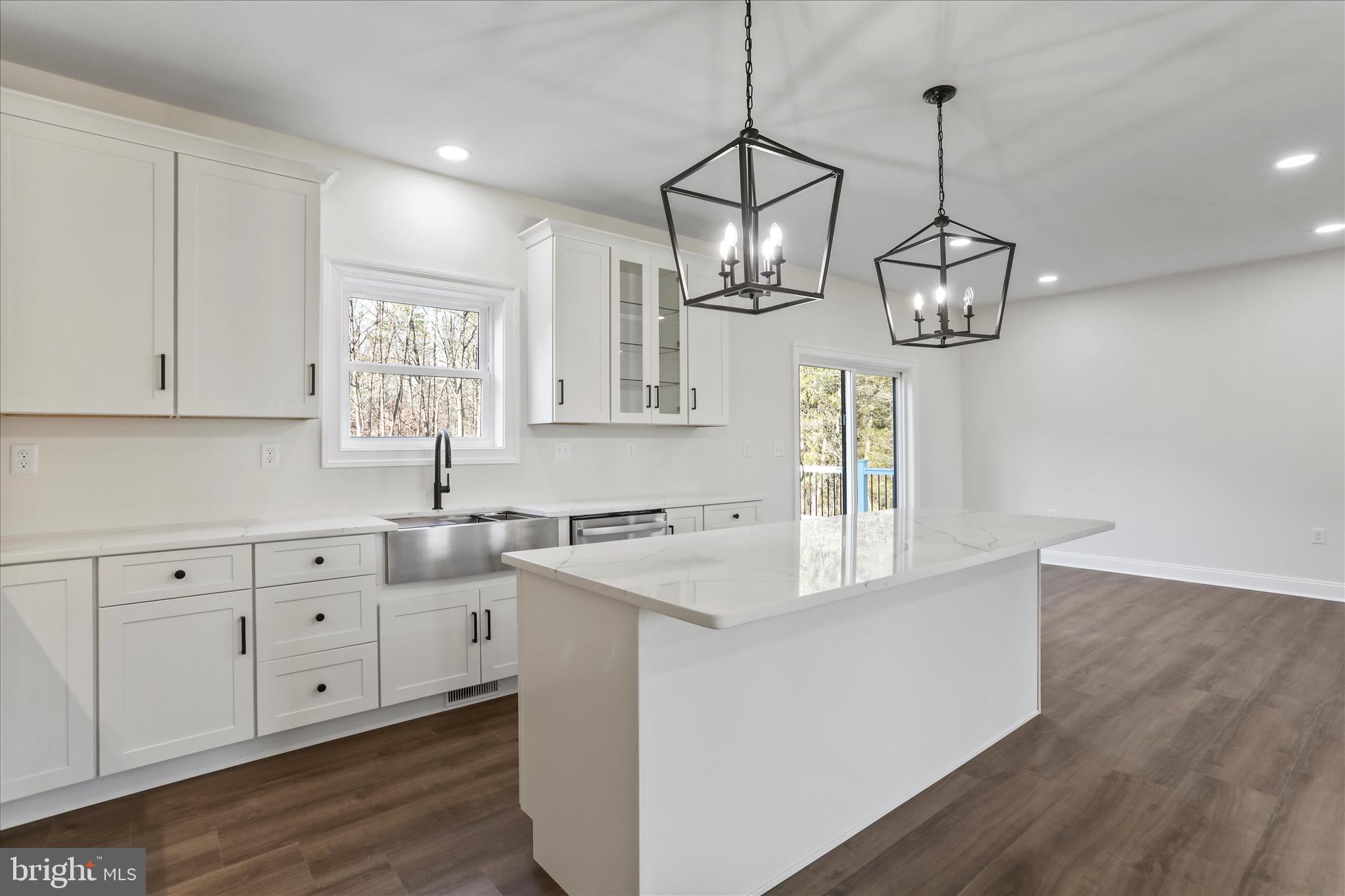 6348 Cherry Run Road Hedgesville, WV 25427 - Photo 7 of 39