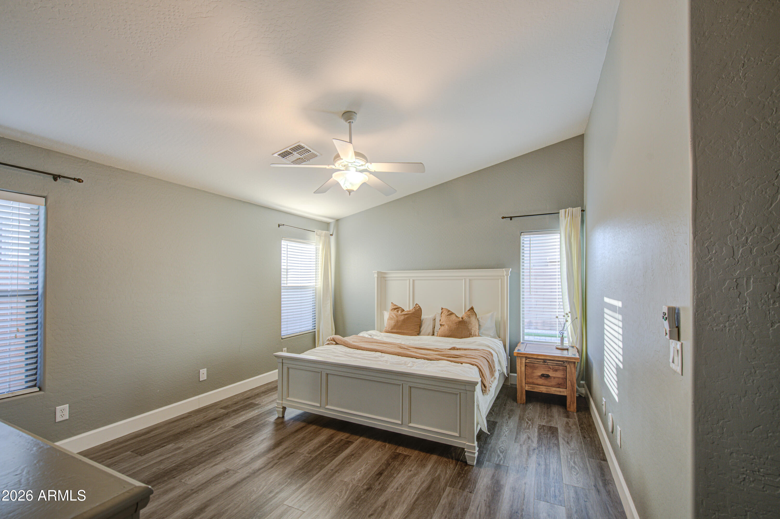9130 West Riverside Avenue Tolleson, AZ 85353 - Photo 15 of 31 Primary Bed 1