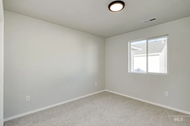 $389,990 | 1707 North Birch Street, Jerome, ID 83338