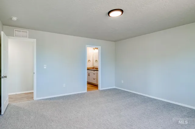 $389,990 | 1707 North Birch Street, Jerome, ID 83338