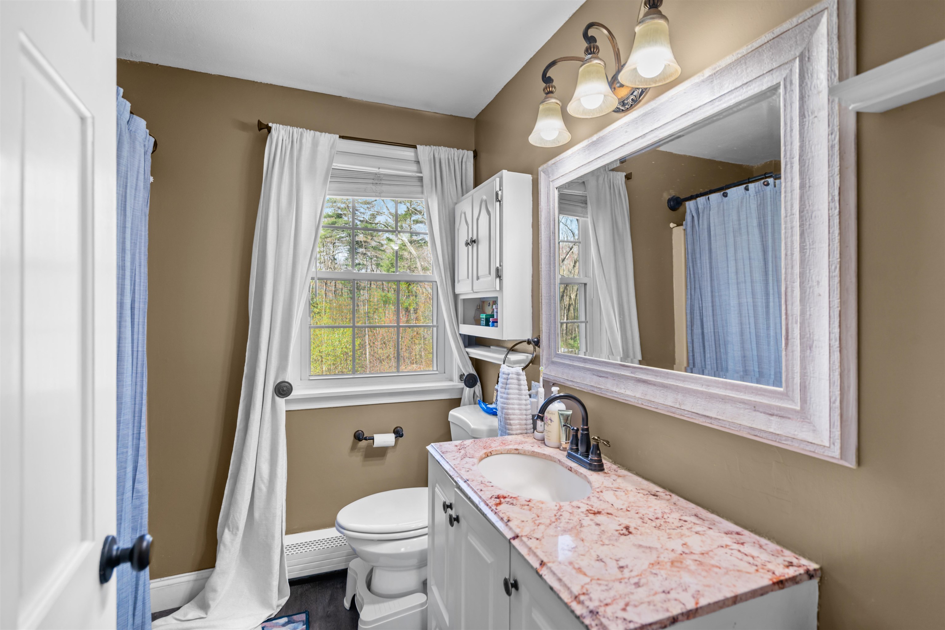 5 Chartwell Court Londonderry, NH 03053 - Photo 21 of 43