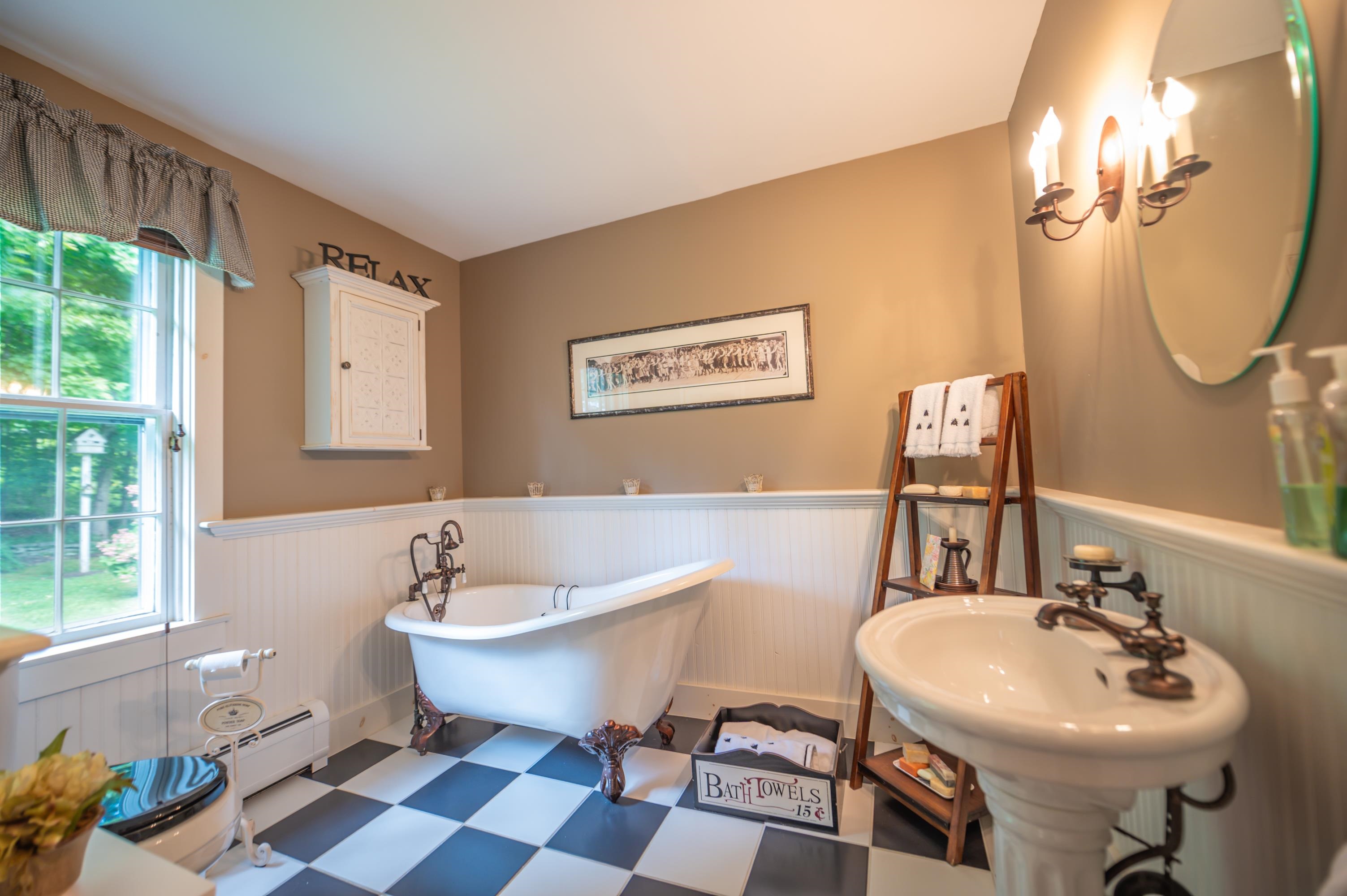 67 Castle Hill Road Wilmington, VT 05363 - Photo 13 of 43