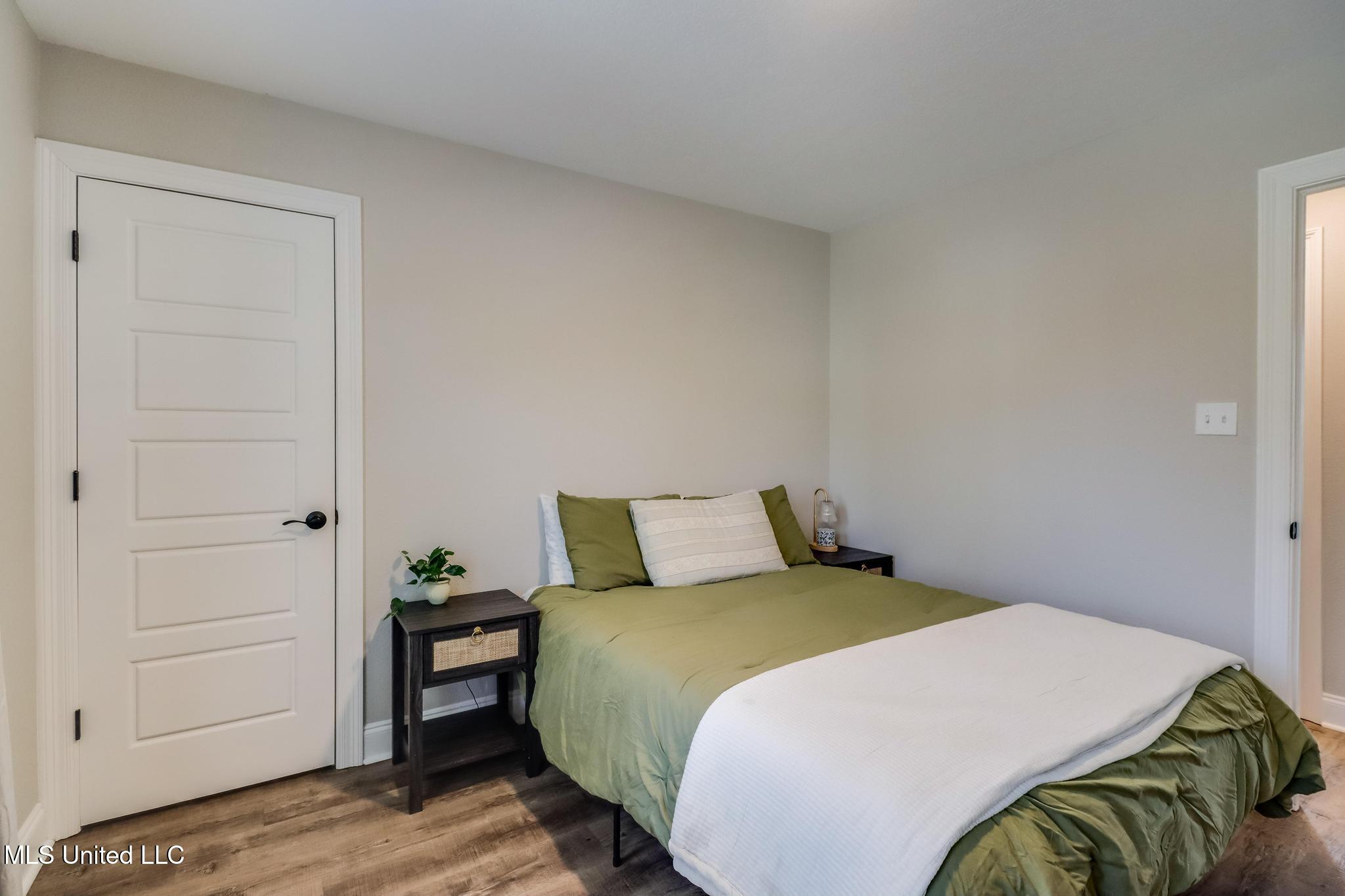 13337 Kelly Street, Unit 5 Gulfport, MS 39503 - Photo 11 of 19 Photo Feb 03 2026, 3 09 01 PM (2)