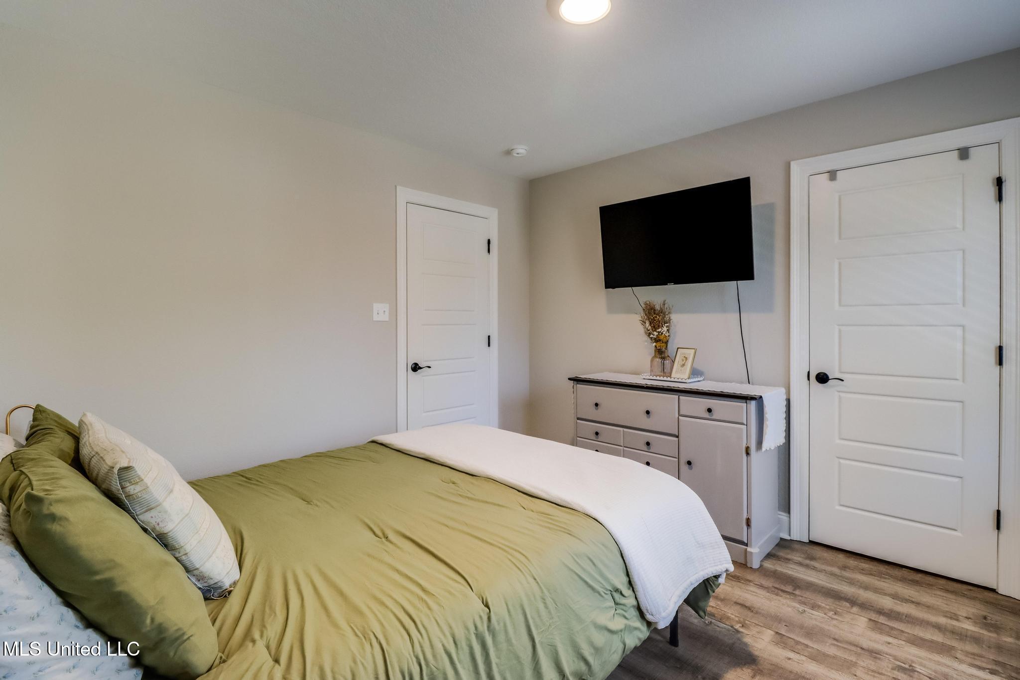 13337 Kelly Street, Unit 5 Gulfport, MS 39503 - Photo 12 of 19 Photo Feb 03 2026, 3 09 25 PM (2)