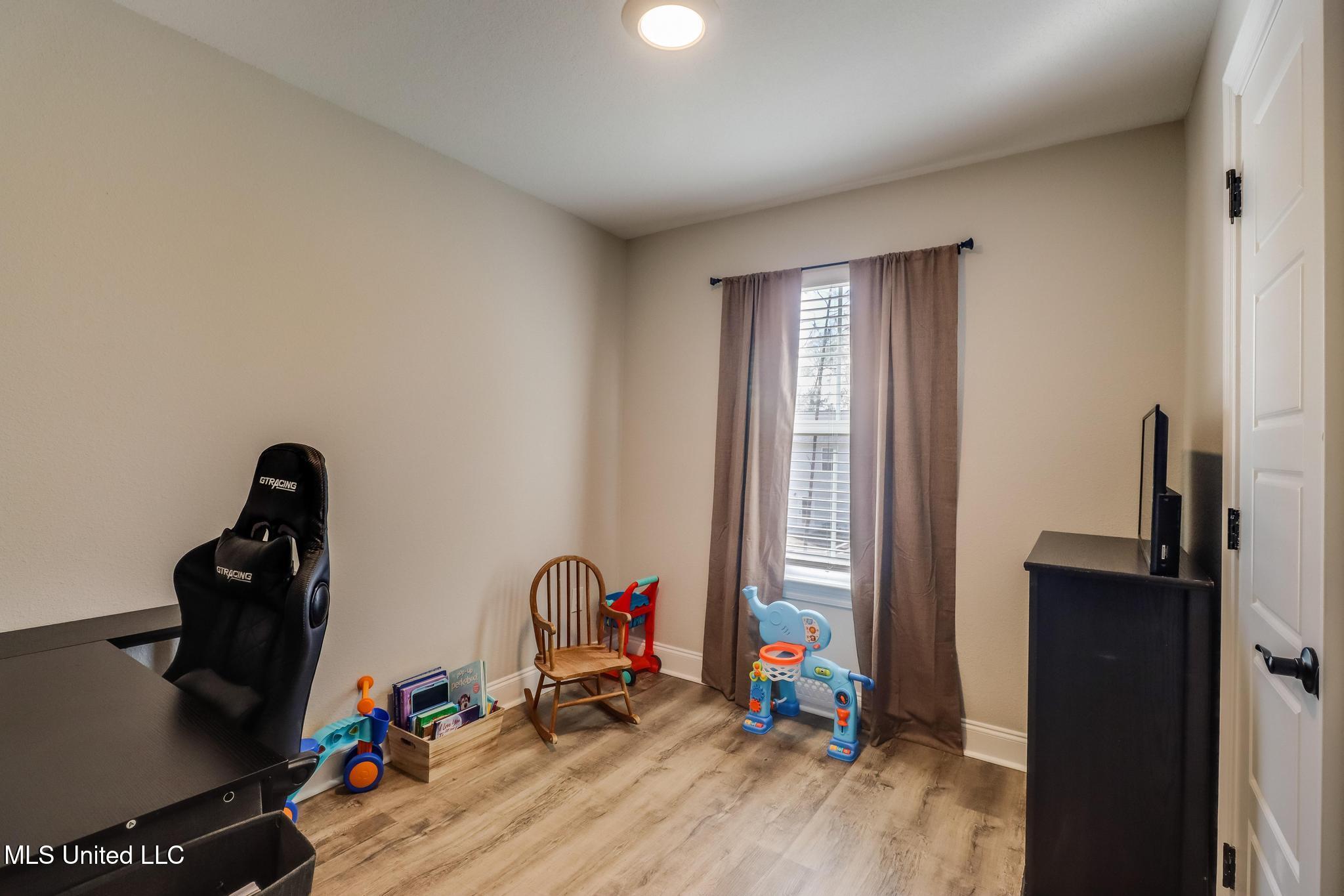 13337 Kelly Street, Unit 5 Gulfport, MS 39503 - Photo 13 of 19 Photo Feb 03 2026, 3 07 32 PM (1)-2