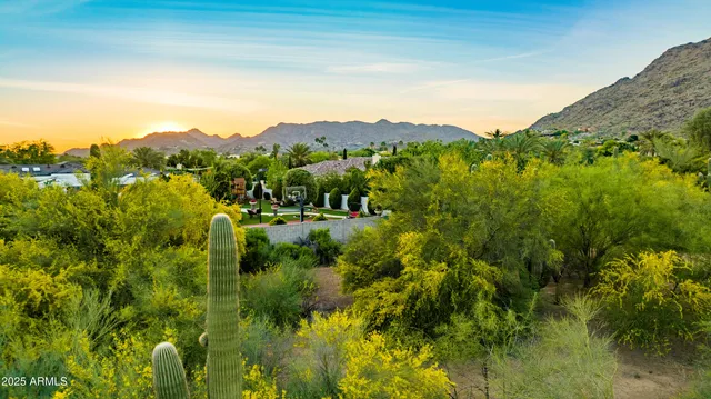 $3,790,000 | 5702 East Lincoln Drive, Unit 1, Paradise Valley, AZ 85253