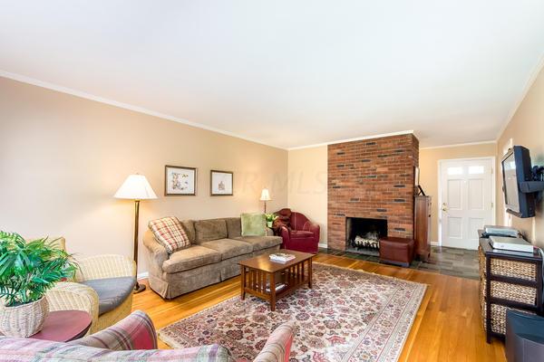 2720 Montcalm Road Columbus, OH 43221 - Photo 3 of 23